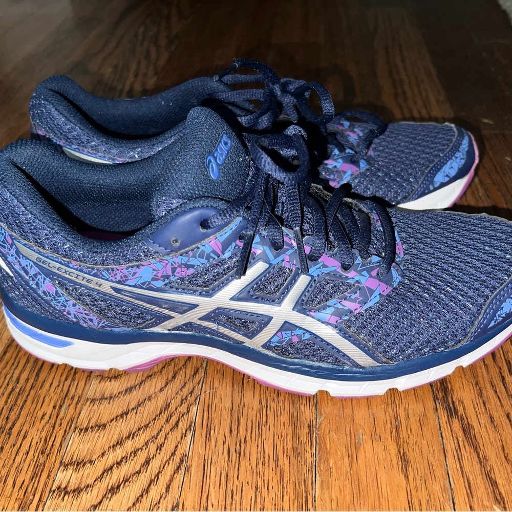 ASICS Women’s Gel Excite 4 Running Shoe